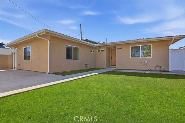 12952 Elkwood, North Hollywood (los Angeles), CA 91605