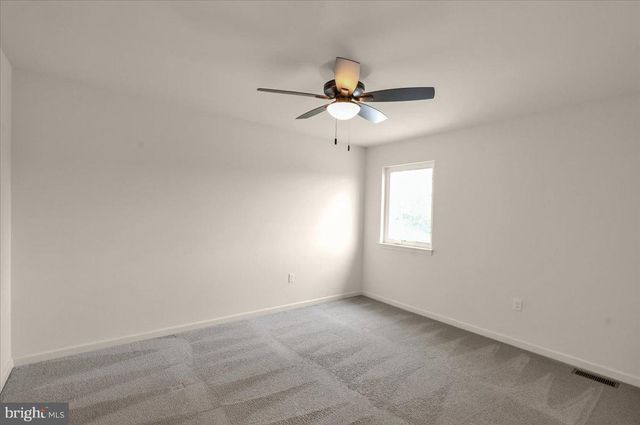 331 CHATSWORTH CT, Reading, PA 19608