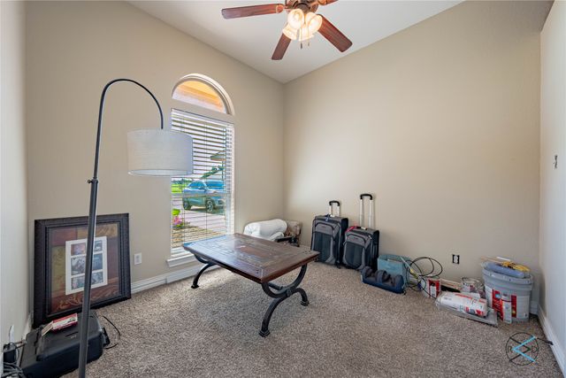 10195 Angie Avenue, Eustace, TX 75124