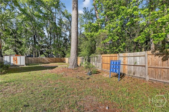 6 N Nicholson Circle, Savannah, GA 31419