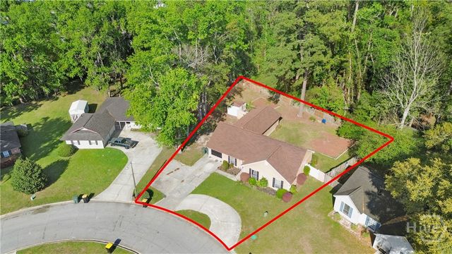 6 N Nicholson Circle, Savannah, GA 31419