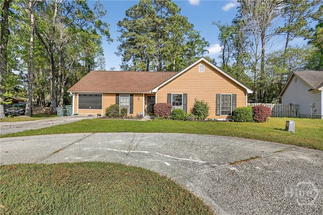 6 N Nicholson Circle, Savannah, GA 31419