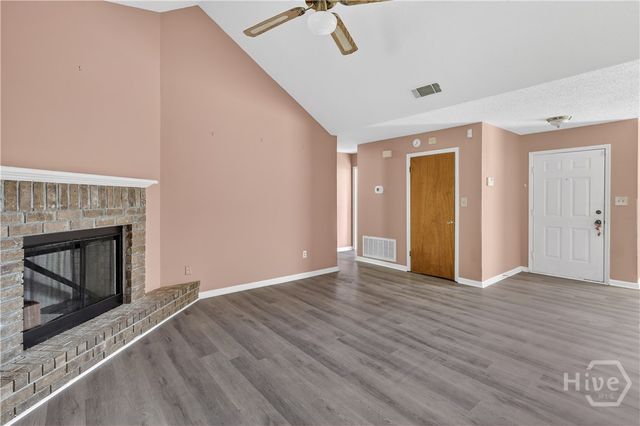 6 N Nicholson Circle, Savannah, GA 31419