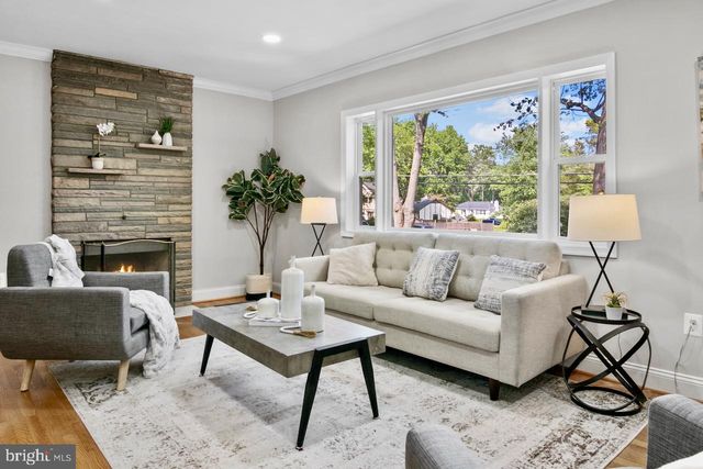 6502 FORT HUNT RD, Alexandria, VA 22307