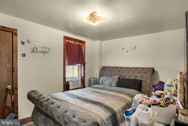 1937 ZARKER ST, Harrisburg, PA 17104