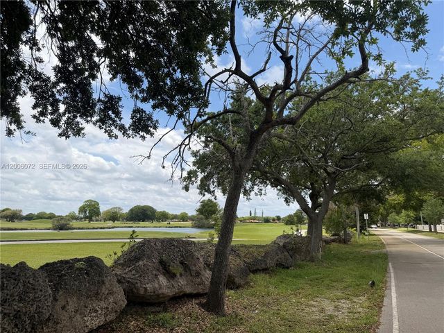 14245 SW 57th Ln 9-2, Miami, FL 33183