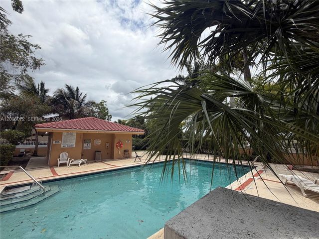 14245 SW 57th Ln 9-2, Miami, FL 33183