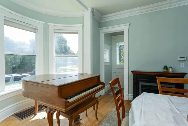 118 Sinclair Street, Janesville, WI 53545