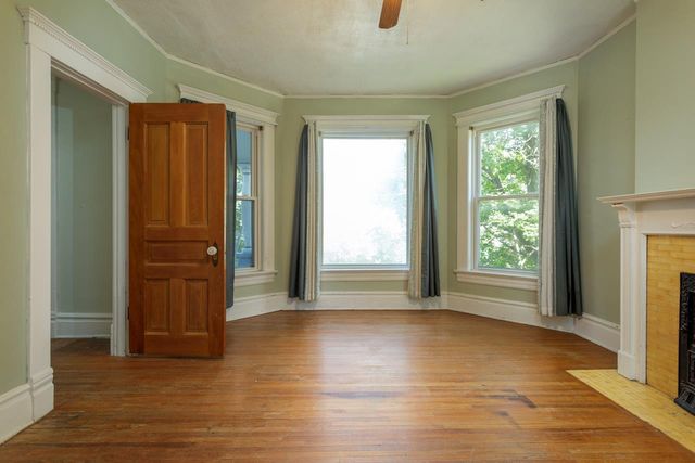 118 Sinclair Street, Janesville, WI 53545