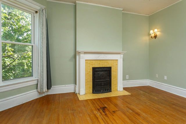 118 Sinclair Street, Janesville, WI 53545
