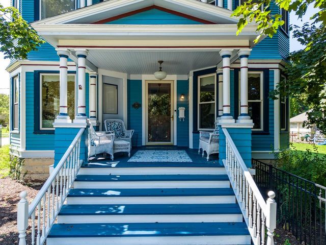 118 Sinclair Street, Janesville, WI 53545