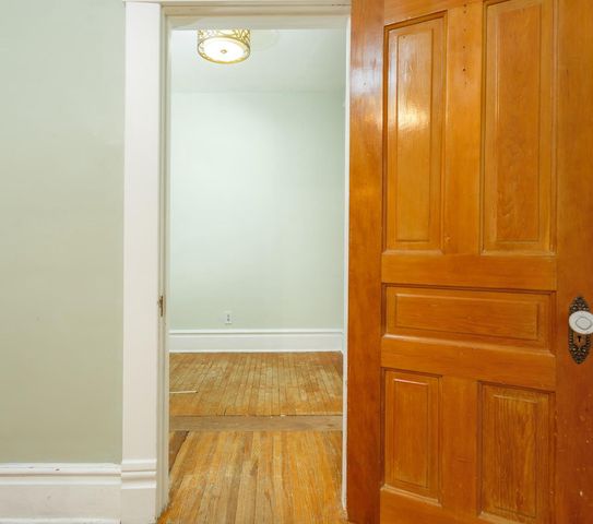 118 Sinclair Street, Janesville, WI 53545