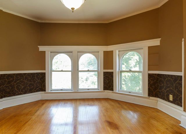 118 Sinclair Street, Janesville, WI 53545