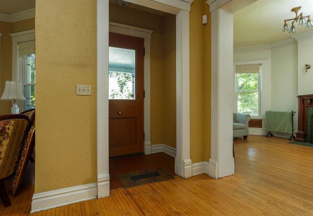 118 Sinclair Street, Janesville, WI 53545