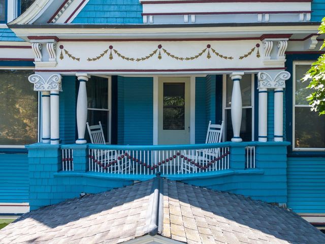 118 Sinclair Street, Janesville, WI 53545