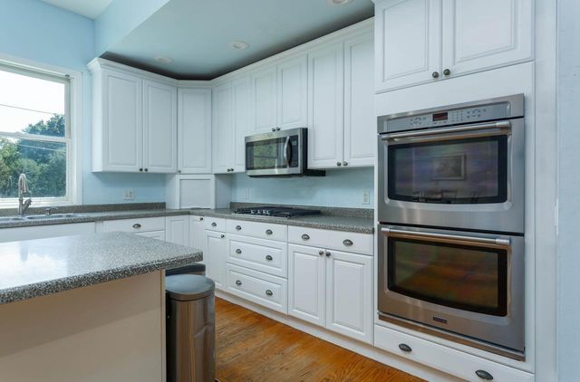 118 Sinclair Street, Janesville, WI 53545