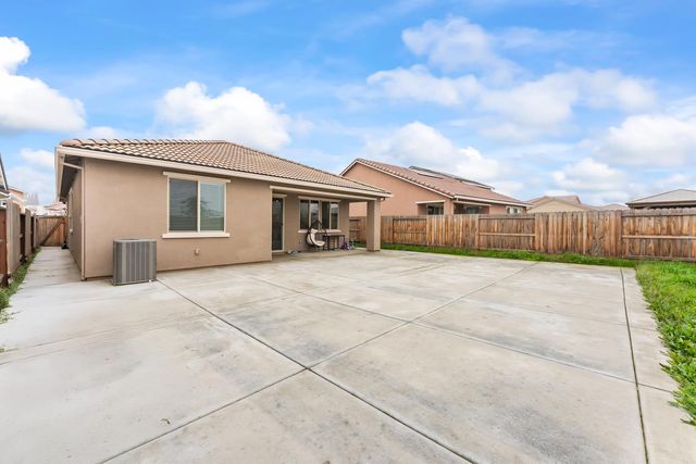7773 Shattuck Ct, Antelope, CA 95843