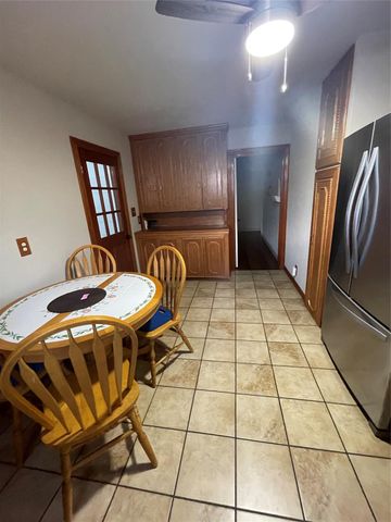 1212 Layton Drive, Baytown, TX 77520