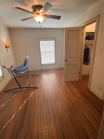 1212 Layton Drive, Baytown, TX 77520