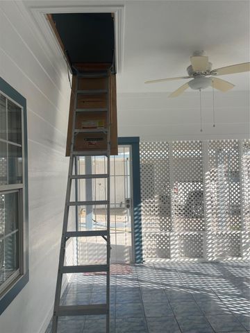 1212 Layton Drive, Baytown, TX 77520