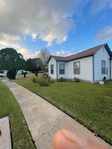 1212 Layton Drive, Baytown, TX 77520