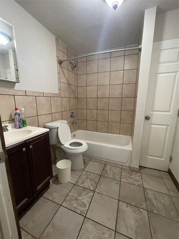 1212 Layton Drive, Baytown, TX 77520