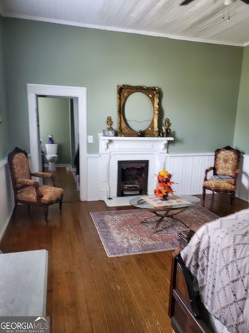 128 College Street NE, Parrott, GA 39877