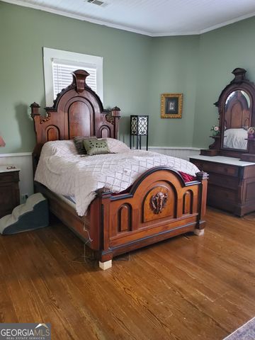 128 College Street NE, Parrott, GA 39877