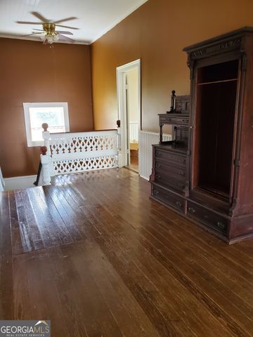 128 College Street NE, Parrott, GA 39877