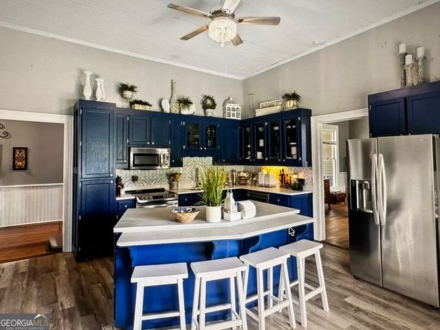 128 College Street NE, Parrott, GA 39877