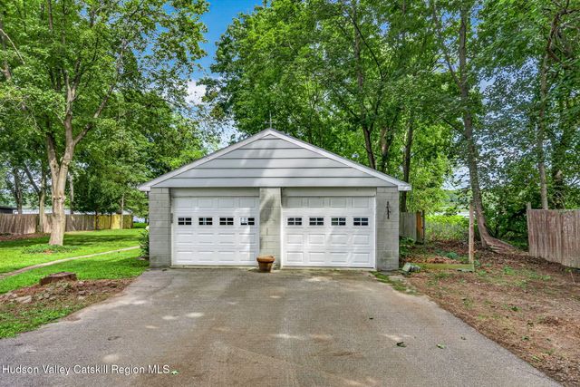 67 N Washington Street, Athens, NY 12015