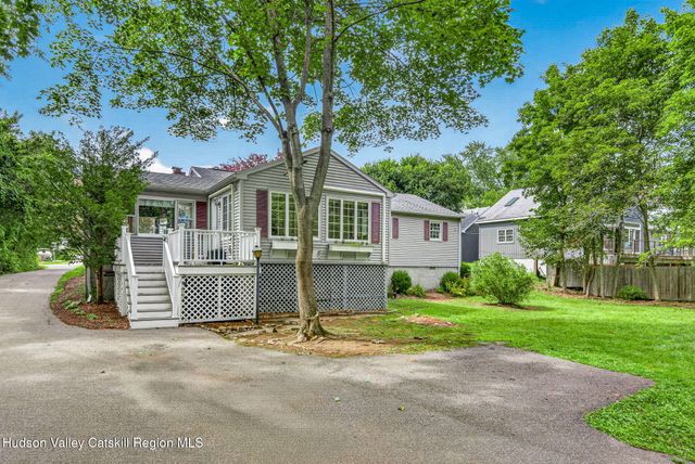 67 N Washington Street, Athens, NY 12015