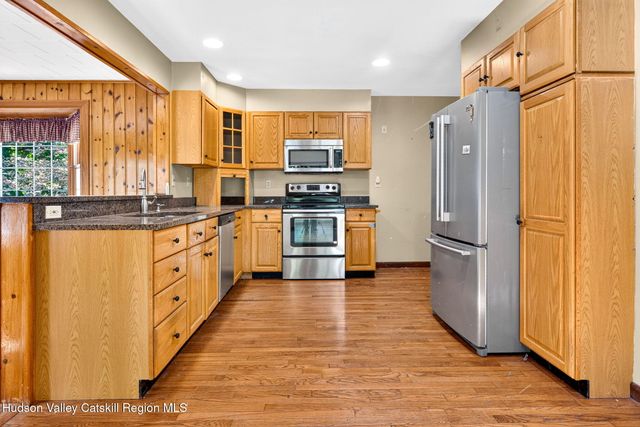 67 N Washington Street, Athens, NY 12015