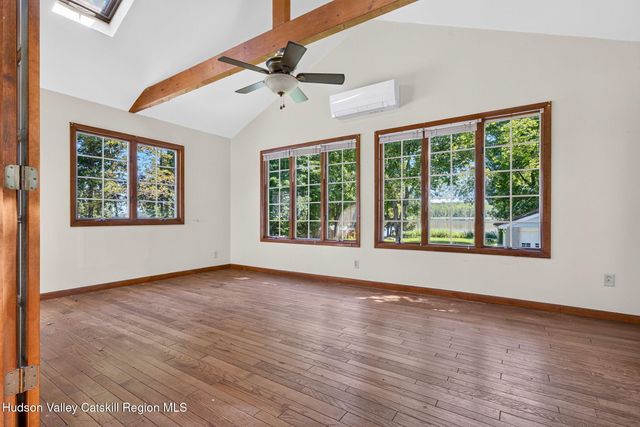 67 N Washington Street, Athens, NY 12015