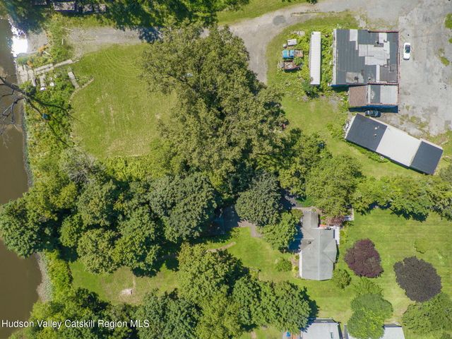 67 N Washington Street, Athens, NY 12015