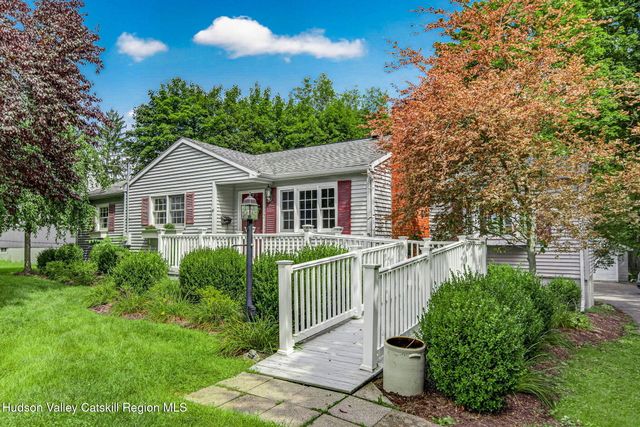 67 N Washington Street, Athens, NY 12015