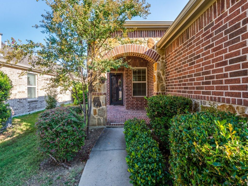 3034 Lazy Rock Lane, Frisco, TX 75036