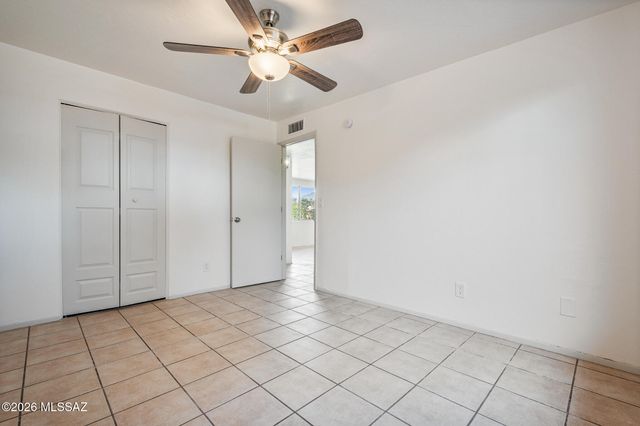3930 N Pomona Road, Tucson, AZ 85705