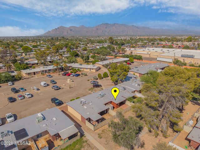3930 N Pomona Road, Tucson, AZ 85705
