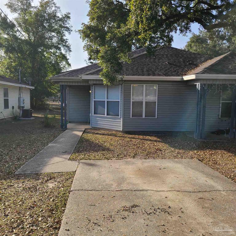 341 S I St B, Pensacola, FL 32501