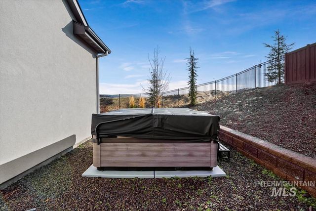 11350 N Elk Ridge Way, Boise, ID 83714