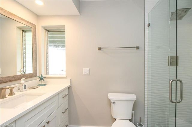 1353 Pelican AVE, Naples, FL 34102