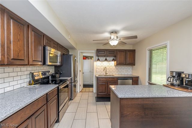27343 Clinton Drive, North Olmsted, OH 44070