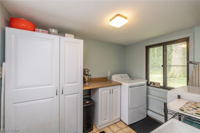 27343 Clinton Drive, North Olmsted, OH 44070