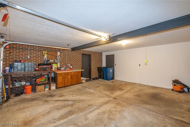 27343 Clinton Drive, North Olmsted, OH 44070