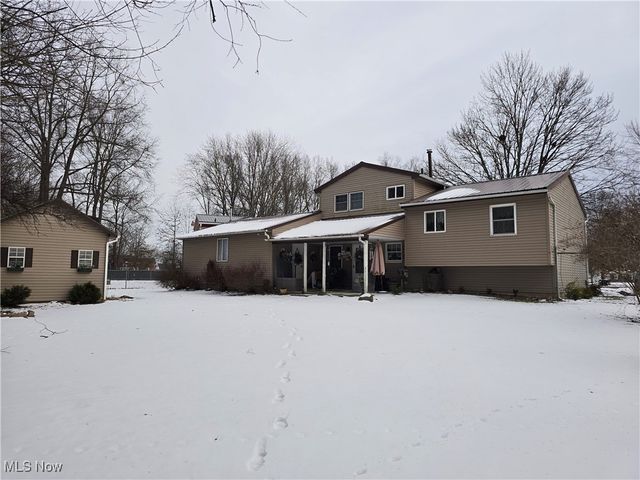 9155 Linden Circle, Windham, OH 44288