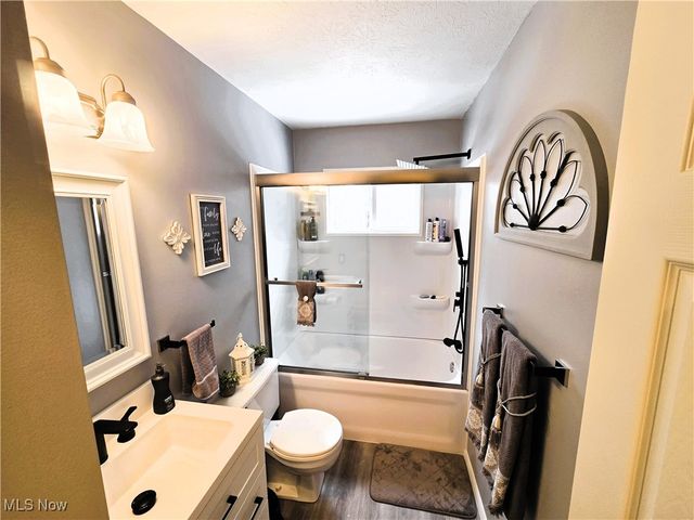 9155 Linden Circle, Windham, OH 44288