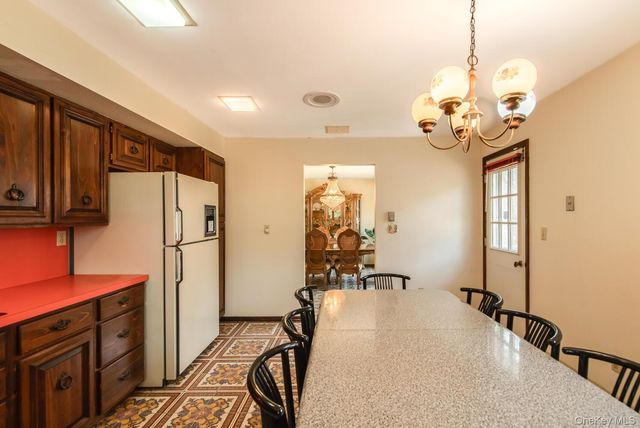 7 Finnish Lane, Lagrangeville, NY 12540