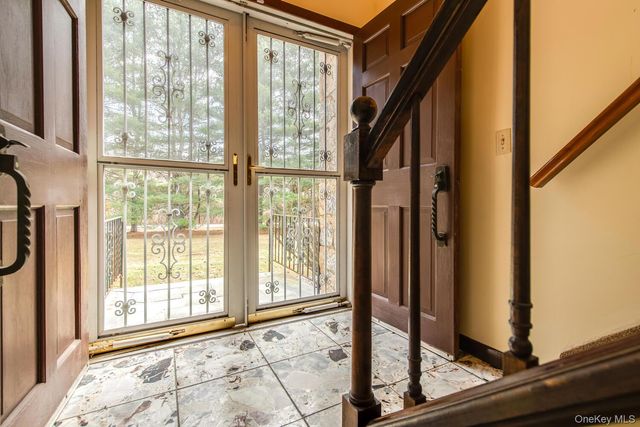 7 Finnish Lane, Lagrangeville, NY 12540