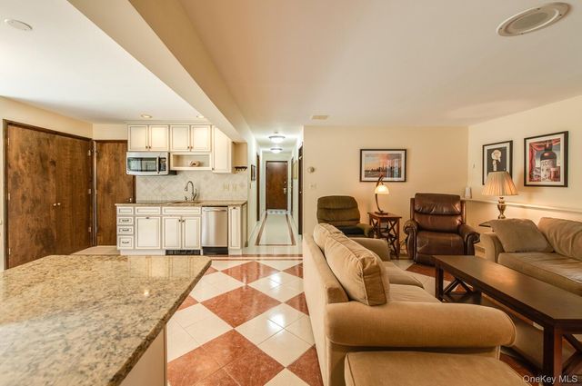 7 Finnish Lane, Lagrangeville, NY 12540